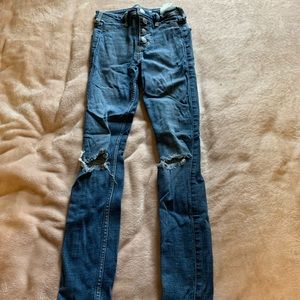 Hollister jeans